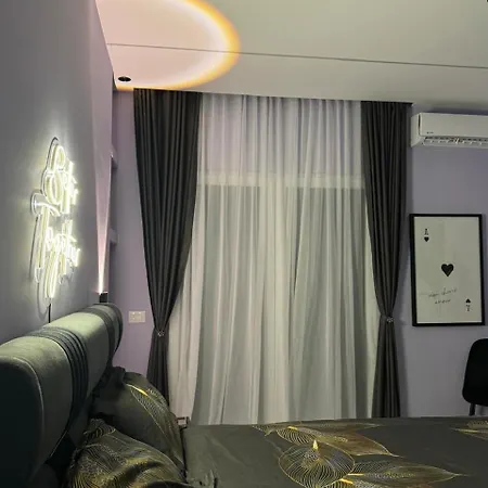 Luxury 222 Апартаменты Дуррес